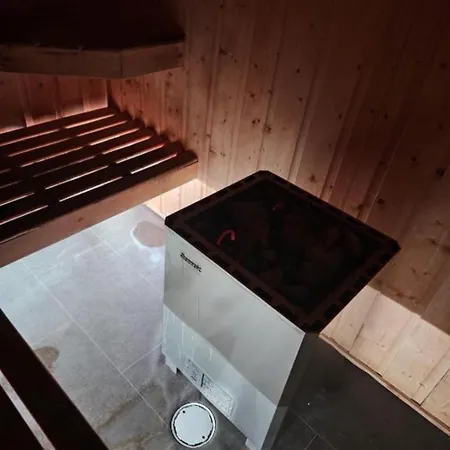 Meraki And Năvodari